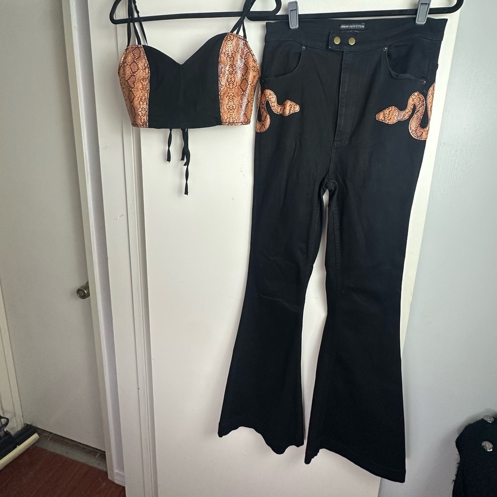Urban Outfitters Black Cropped Snake Tie Back Top & Flare Matching Jeans L/28